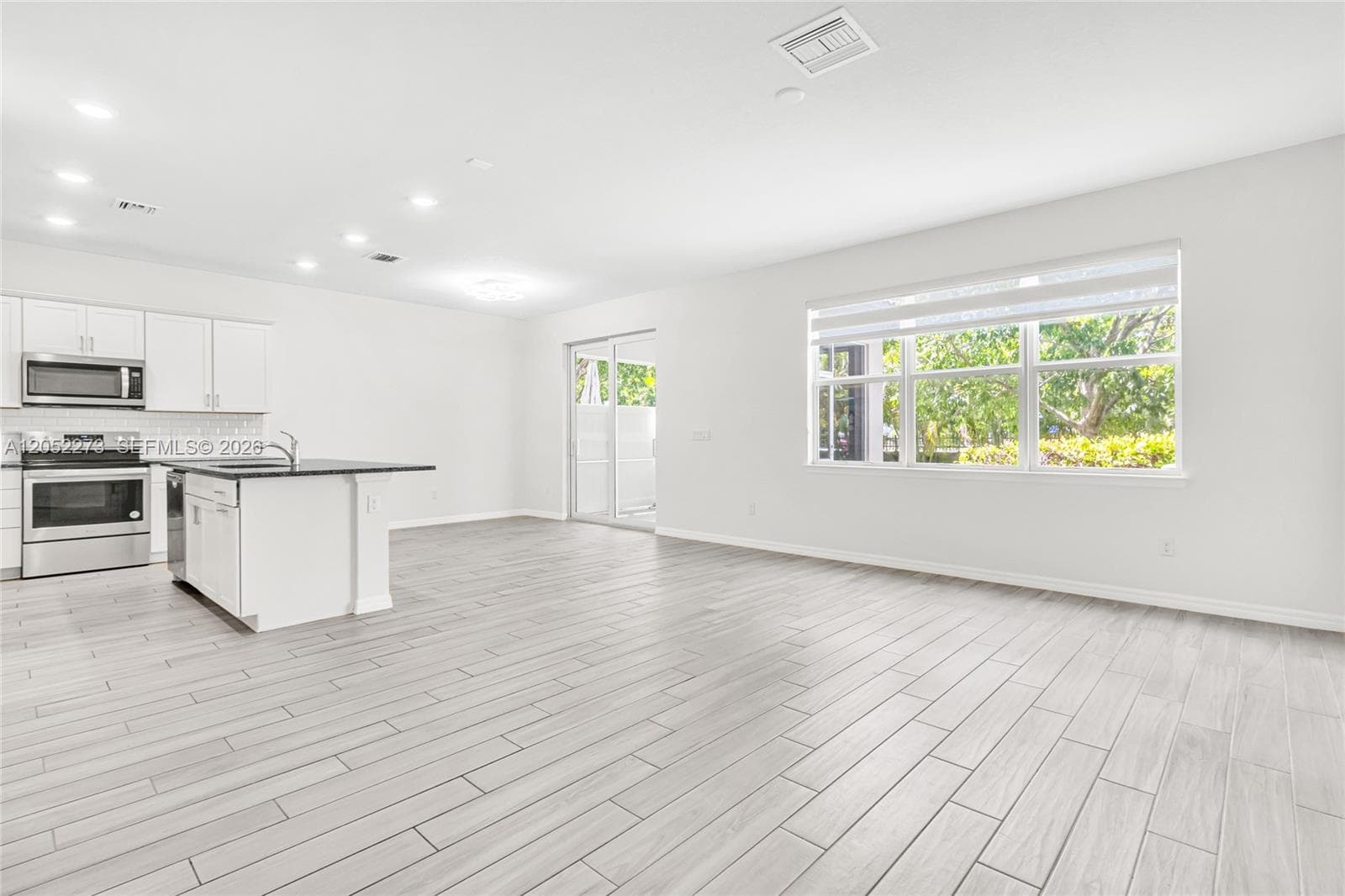 4164 Ficus St, Hollywood, FL 33021 — zdjęcie 3