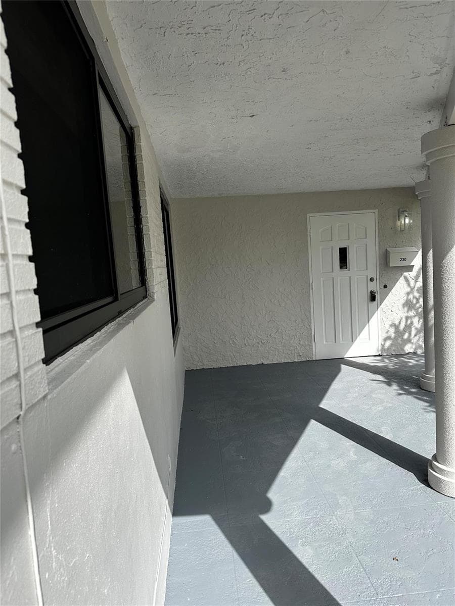 230 NE 21st Street, Boca Raton, FL 33431
