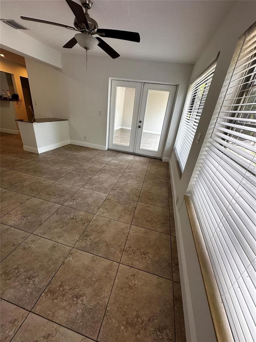 230 NE 21st Street, Boca Raton, FL 33431 — zdjęcie 4
