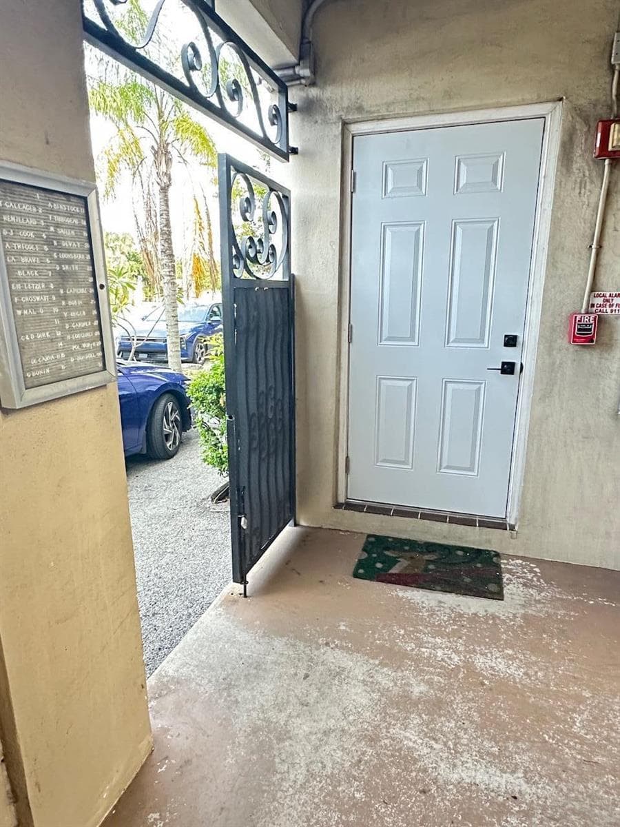 348 S Federal Highway # 10, Dania Beach, FL 33004 — zdjęcie 3