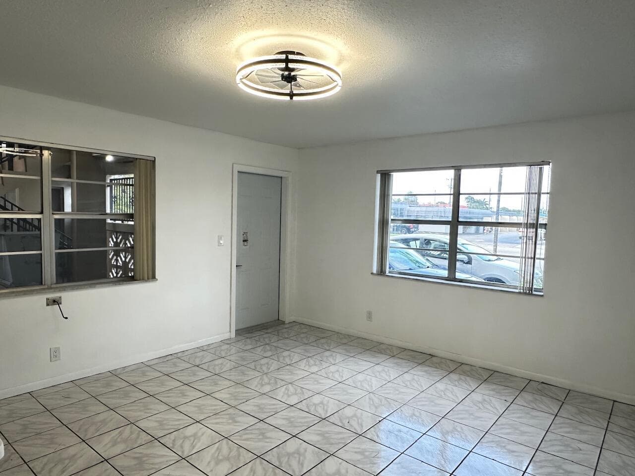 348 S Federal Highway # 10, Dania Beach, FL 33004 — zdjęcie 4