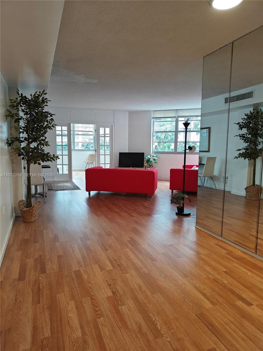 825 Brickell Bay Dr # 350, Miami, FL 33131 — zdjęcie 2