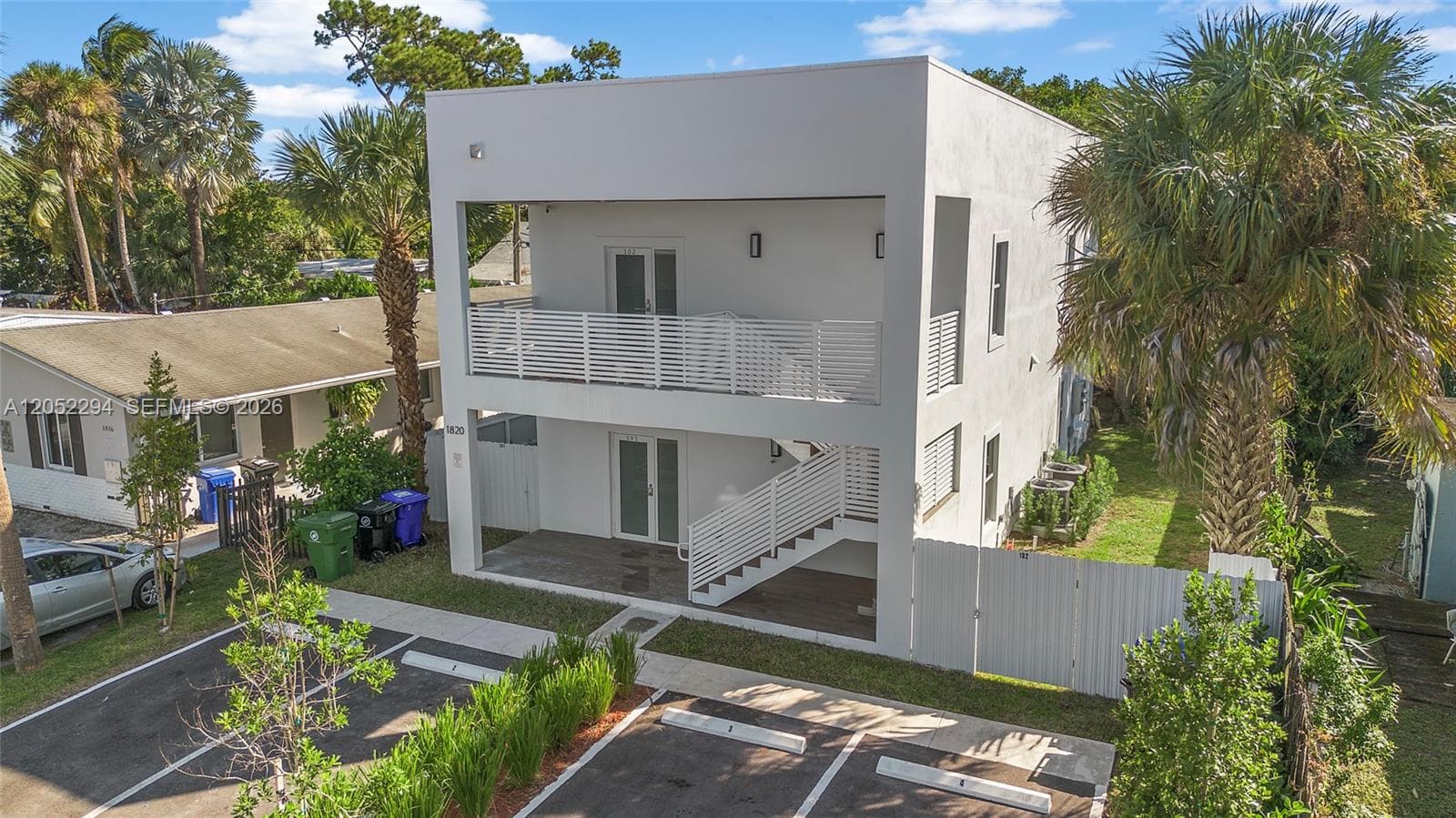 1820 SW 9th St, Fort Lauderdale, FL 33312