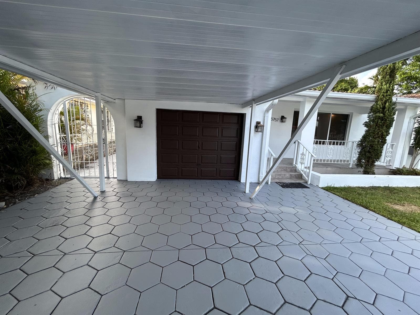 5757 SW 3rd Street, Miami, FL 33144 — zdjęcie 5