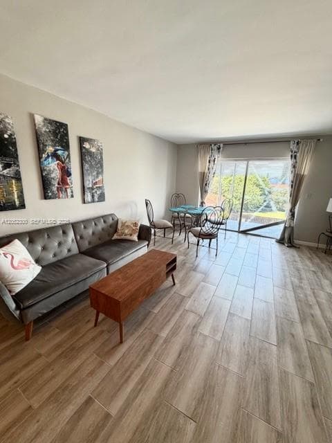 215 SE 3rd Ave # 306C, Hallandale Beach, FL 33009 — zdjęcie 3