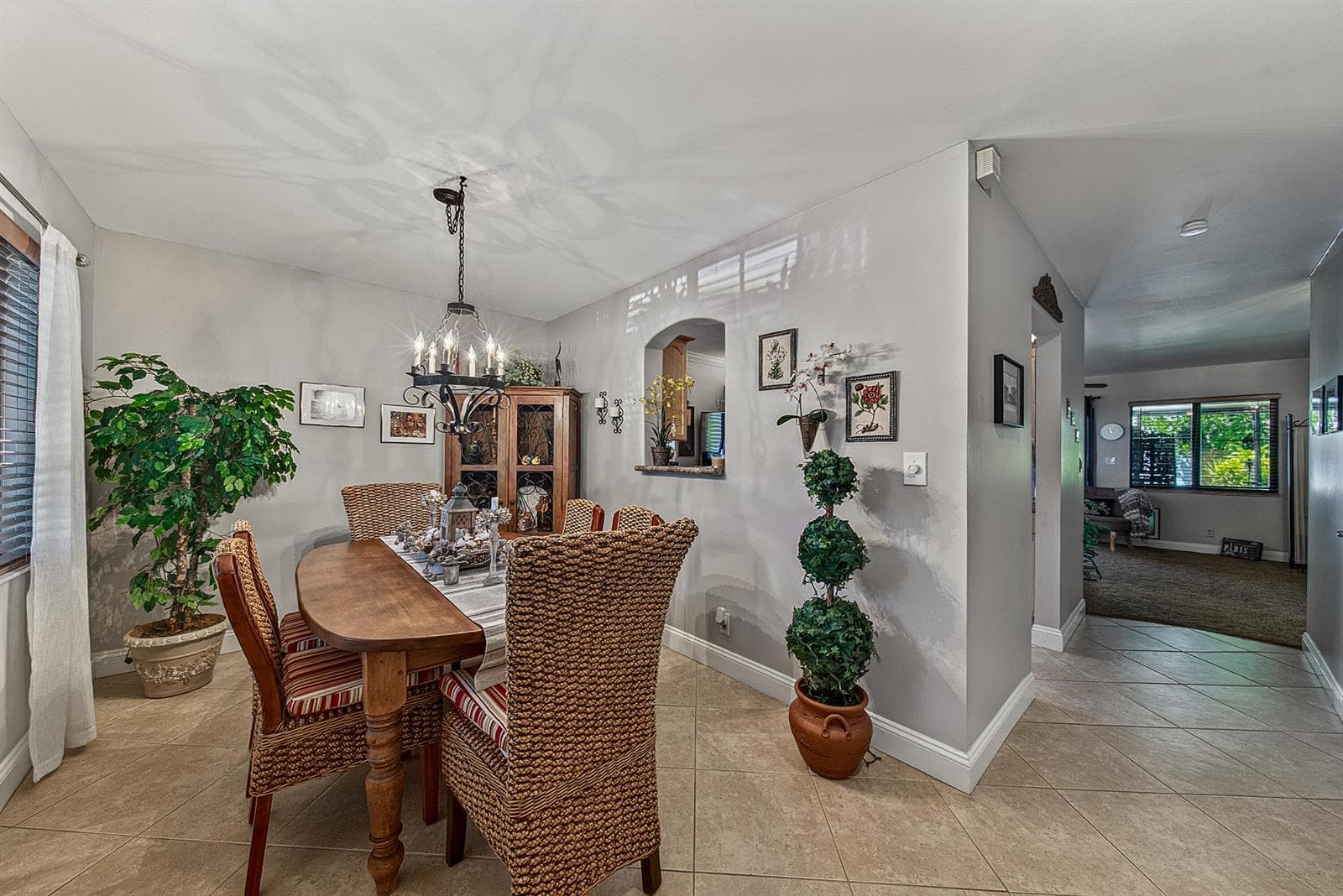 2130 NE 9th Avenue, Wilton Manors, FL 33305 — zdjęcie 4