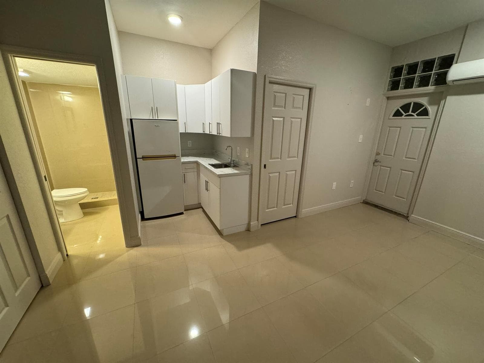 9033 NW 174th Street # Studio, Hialeah, FL 33018 — zdjęcie 5