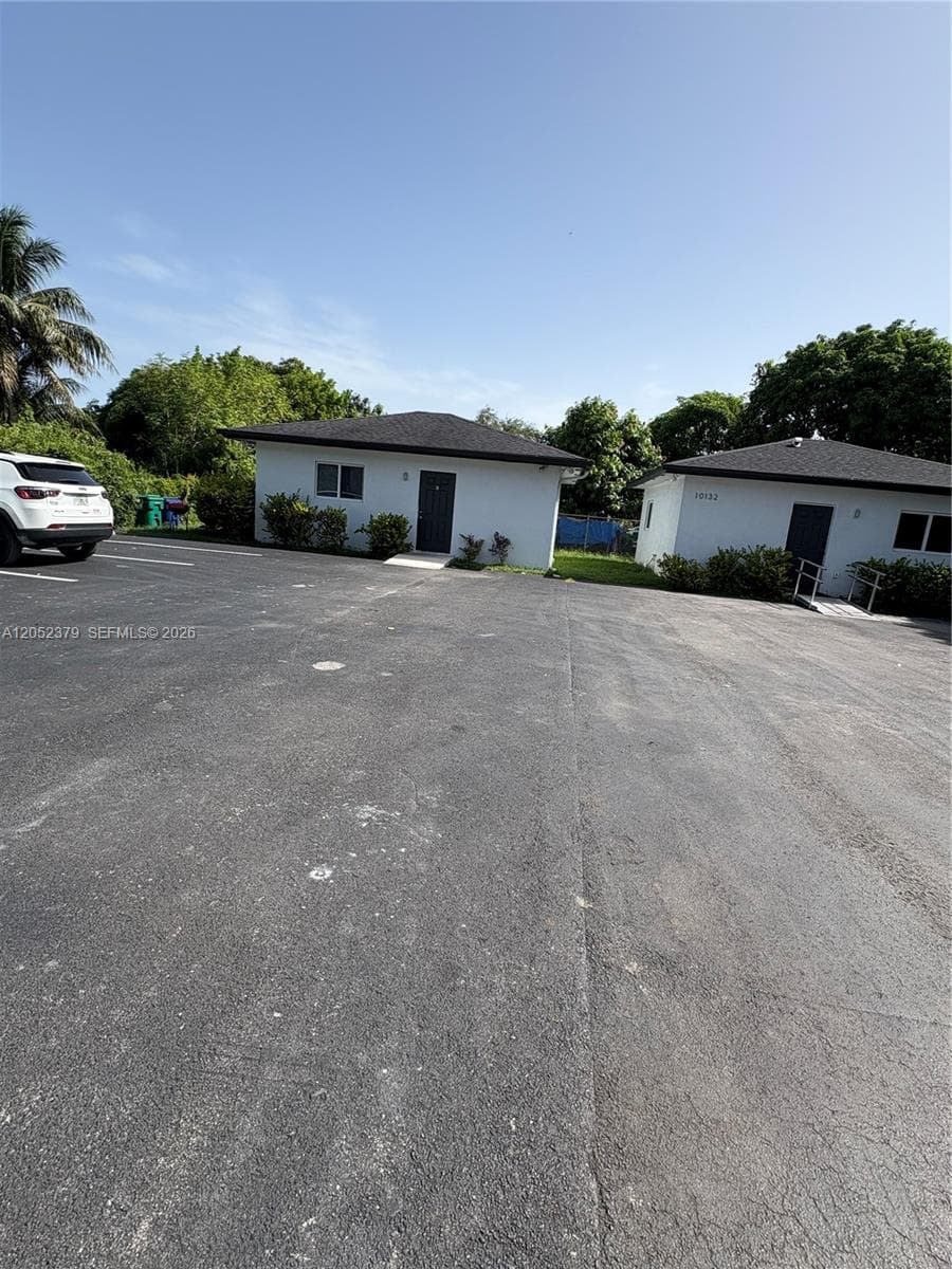 10120 W Fern St, Miami, FL 33157