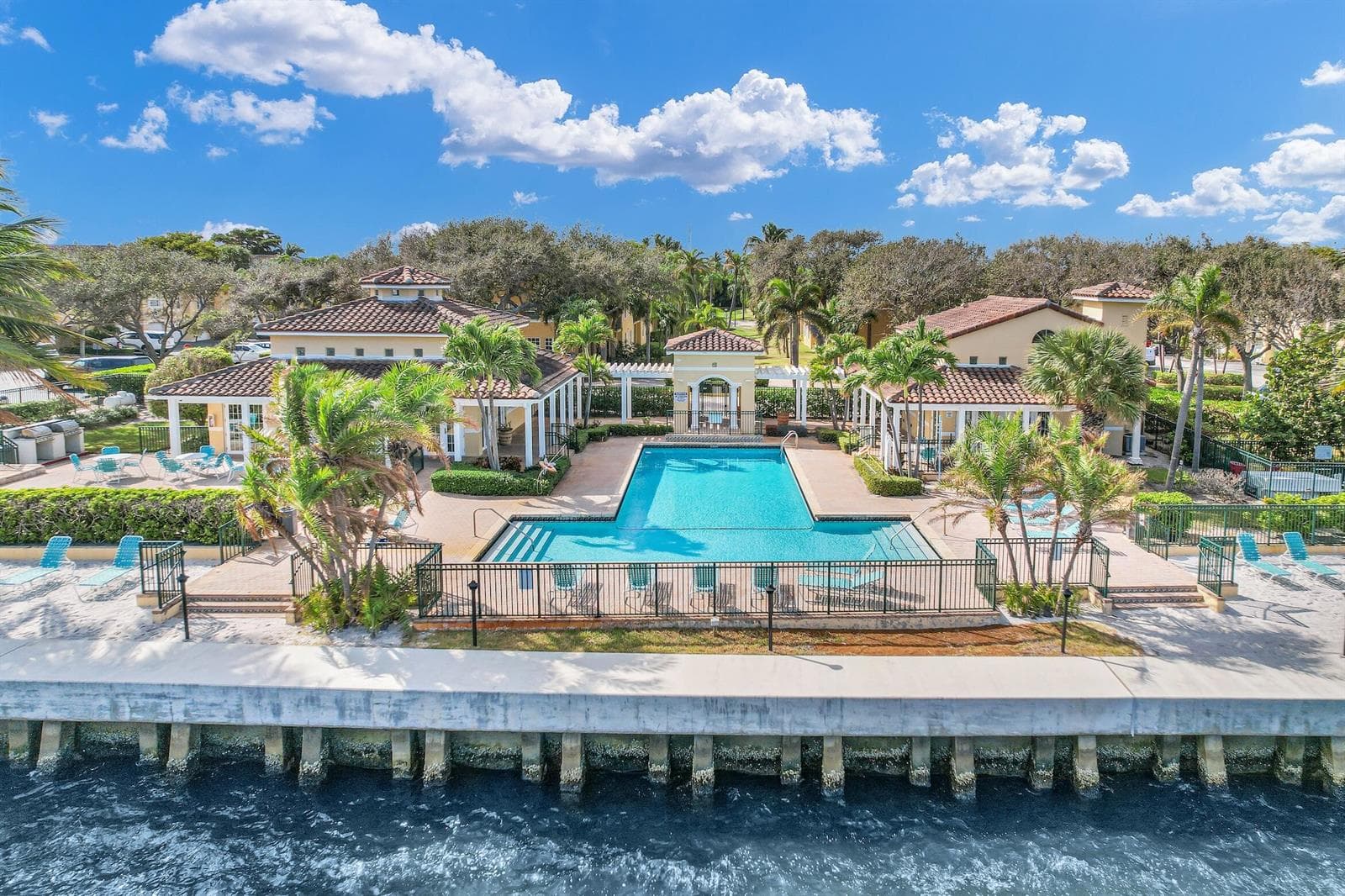 1030 Lake Shore Drive # 103, Lake Park, FL 33403 — zdjęcie 4