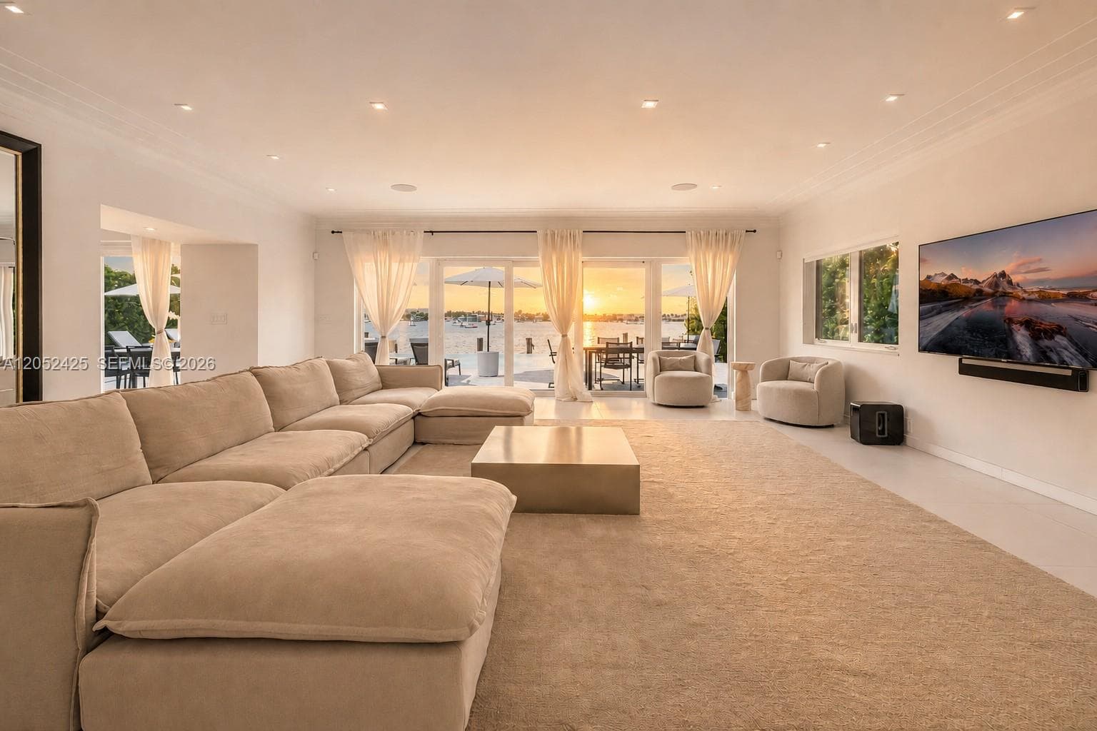 1300 S Venetian Way, Miami, FL 33139 — zdjęcie 5