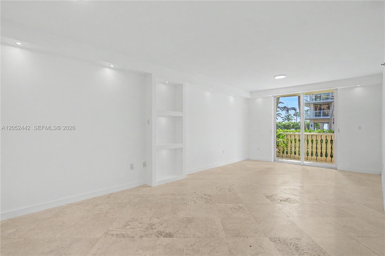 8888 Collins Ave # 115, Surfside, FL 33154 — zdjęcie 3