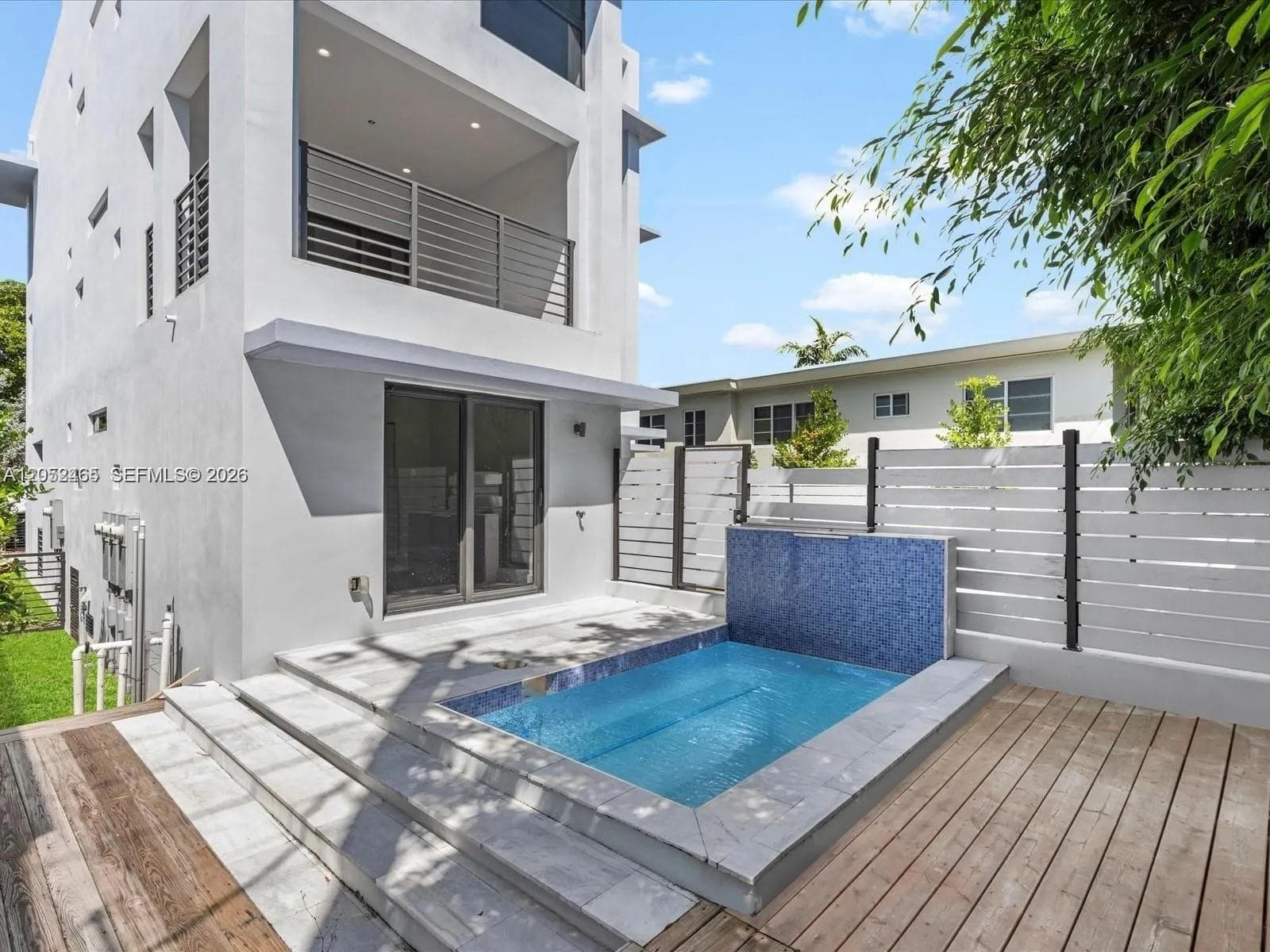 1134 71st St # 3, Miami Beach, FL 33141