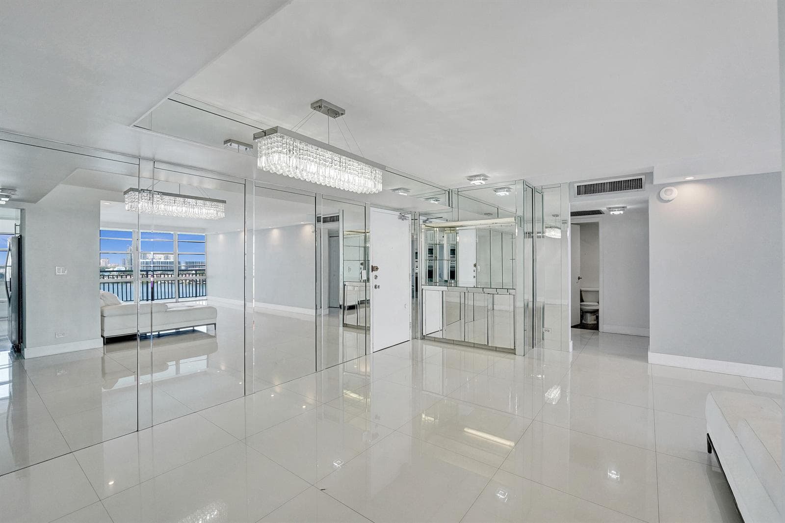 301 174th Street # 1401, Sunny Isles Beach, FL 33160 — zdjęcie 5
