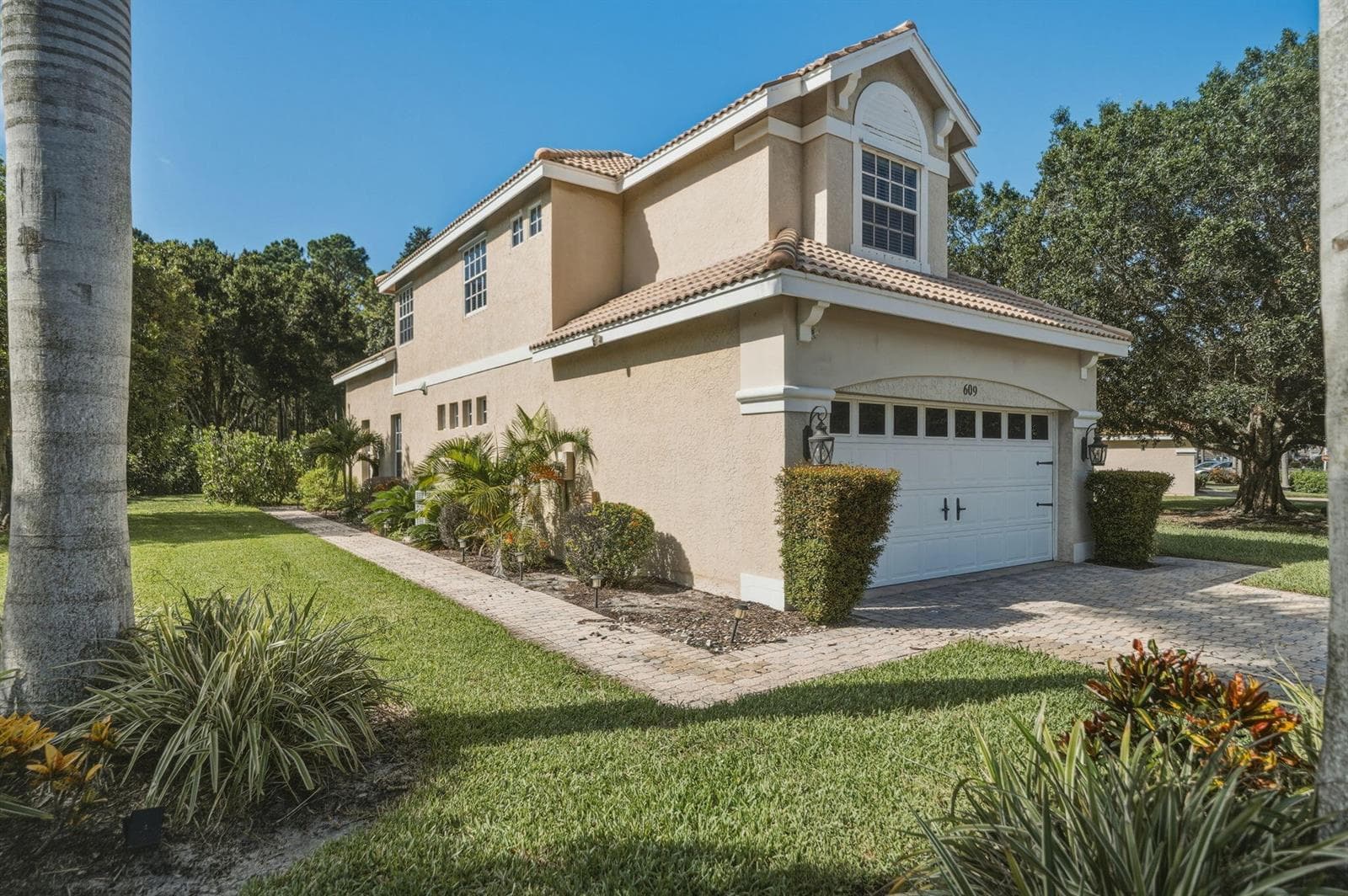 609 SW St Thomas Cove, Port St. Lucie, FL 34986 — zdjęcie 2
