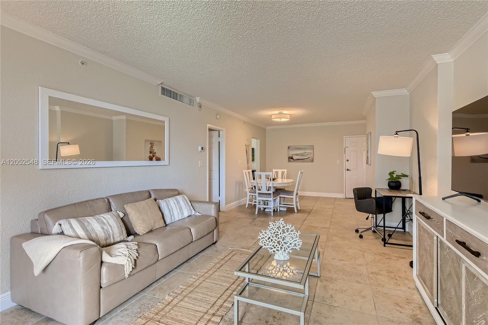 2501 S Ocean Dr # 316 (AVAILABLE NOW-11/30), Hollywood, FL 33019 — zdjęcie 2