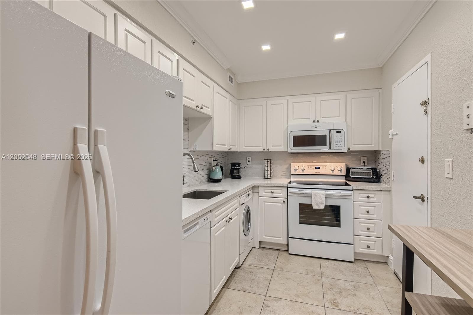 2501 S Ocean Dr # 316 (AVAILABLE NOW-11/30), Hollywood, FL 33019 — zdjęcie 4