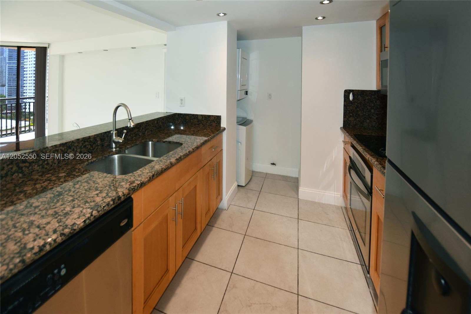 540 BRICKELL KEY DR # 1511, Miami, FL 33131 — zdjęcie 2