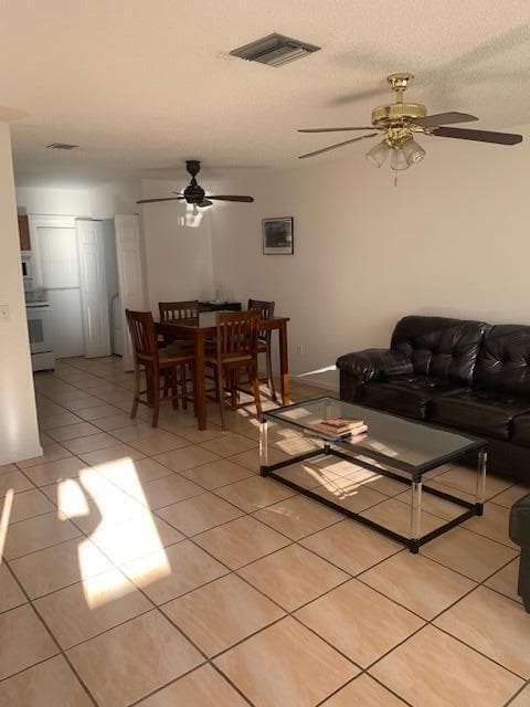 933 Francis Street, West Palm Beach, FL 33405 — zdjęcie 2