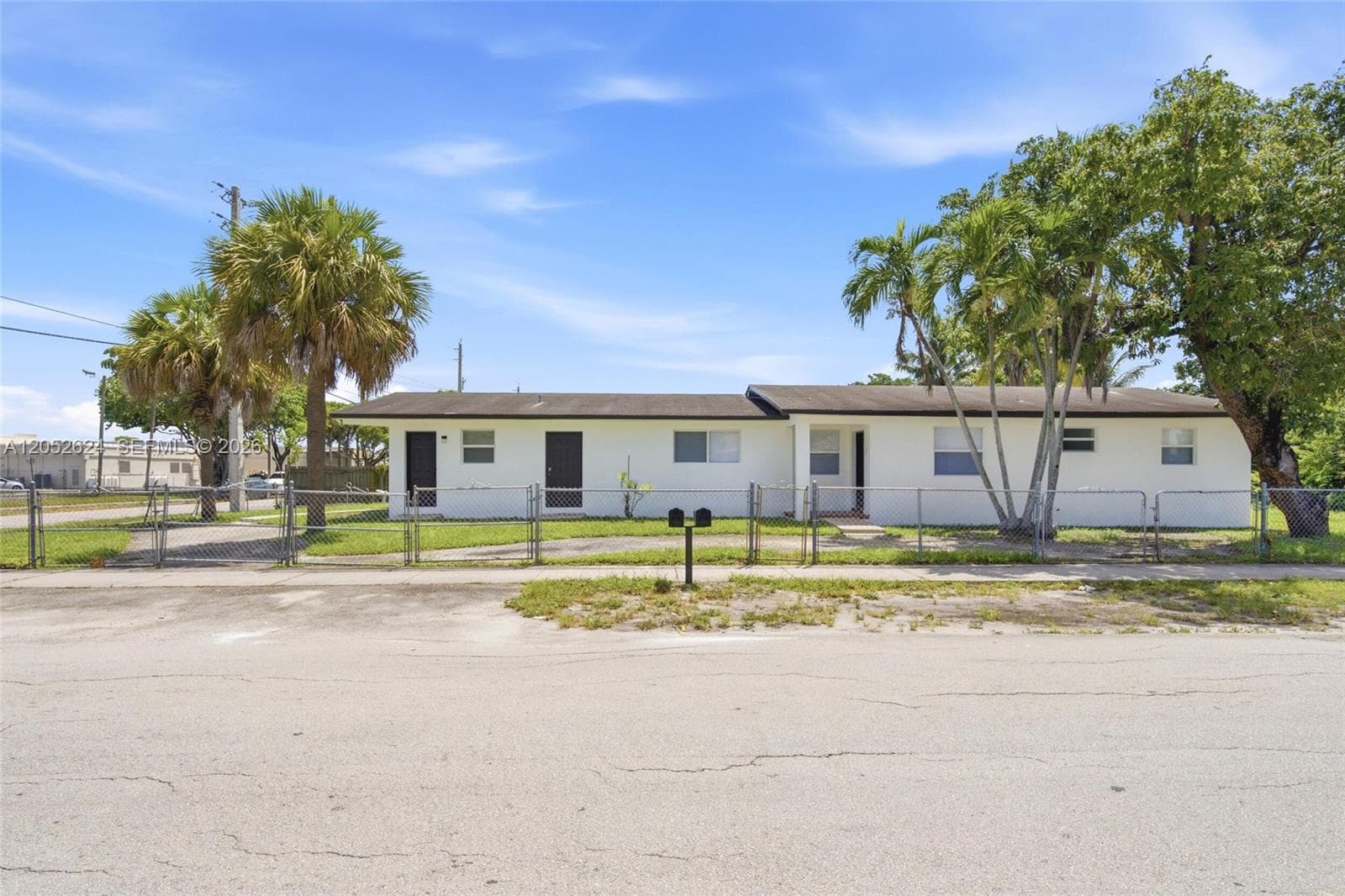 10841 NW 8th Ave, Miami, FL 33168 — zdjęcie 3