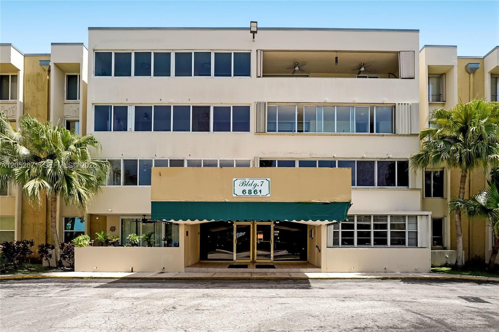 6861 SW 147th Ave # 3G, Miami, FL 33193