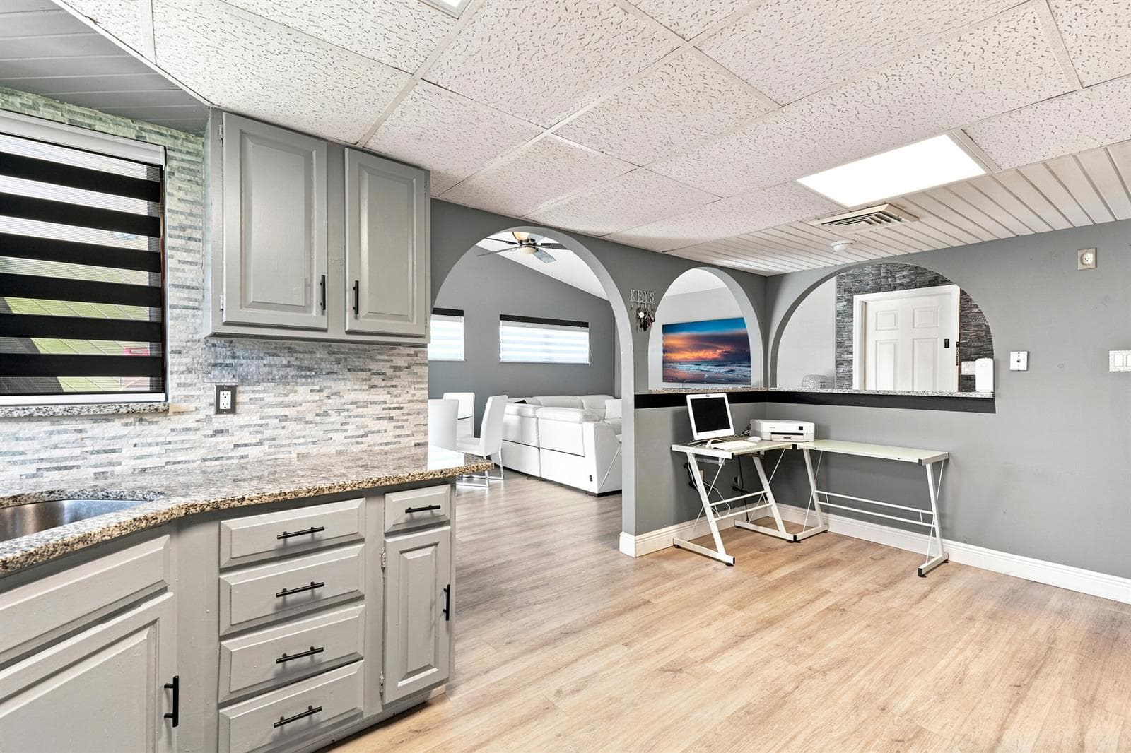 450 SE Thornhill Drive, Port St. Lucie, FL 34983 — zdjęcie 5