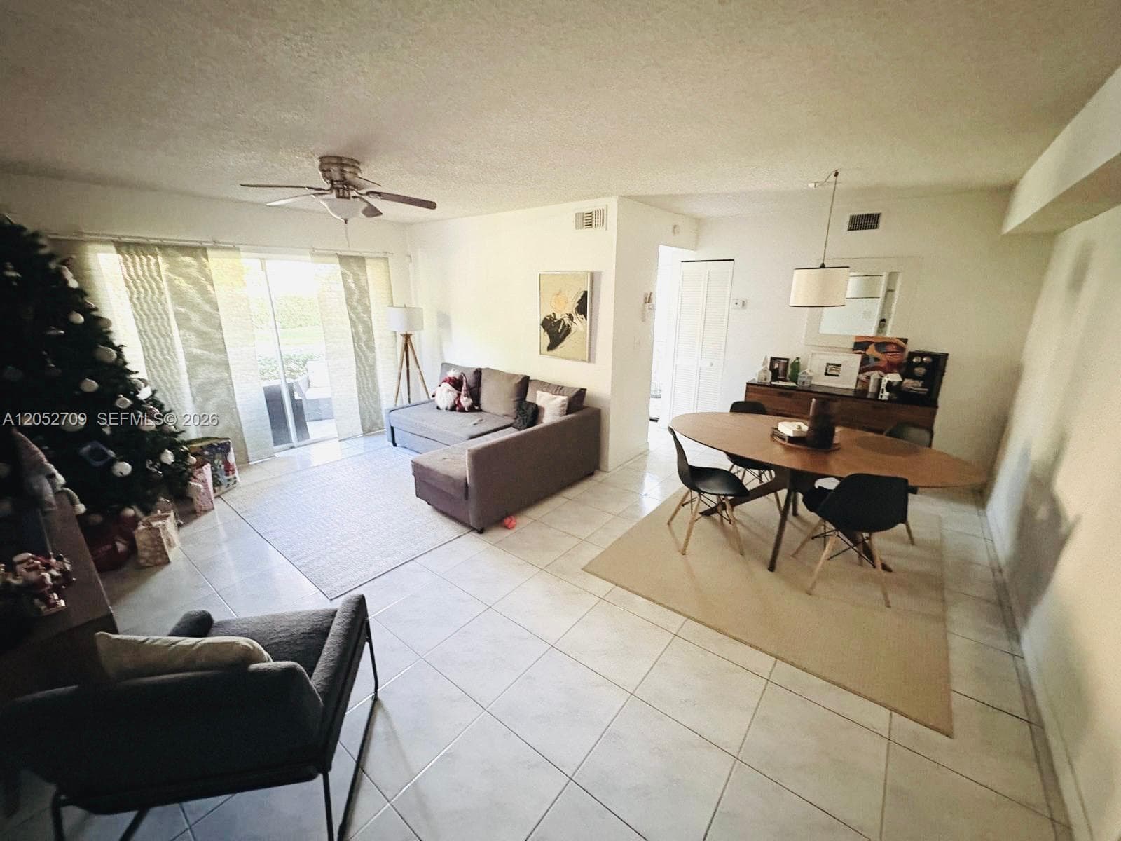 11216 SW 12th St # 104, Pembroke Pines, FL 33025 — zdjęcie 4