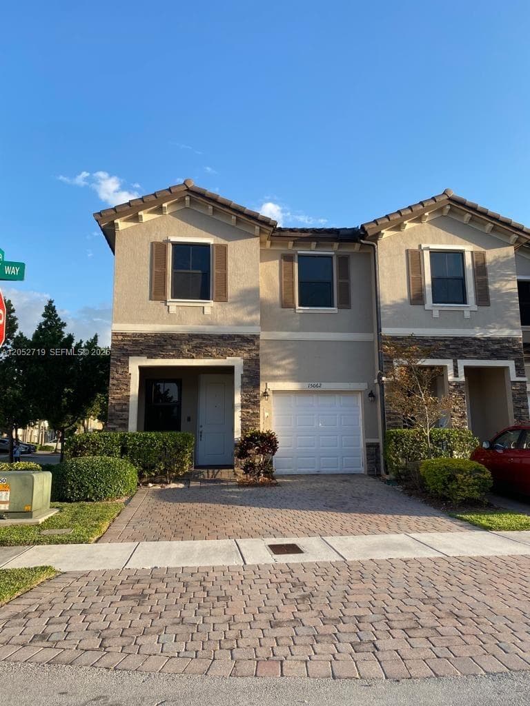 15062 SW 117th Way # 15062, Miami, FL 33196