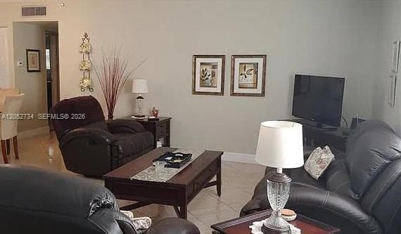 2240 Johnson St # 210, Hollywood, FL 33020 — zdjęcie 2