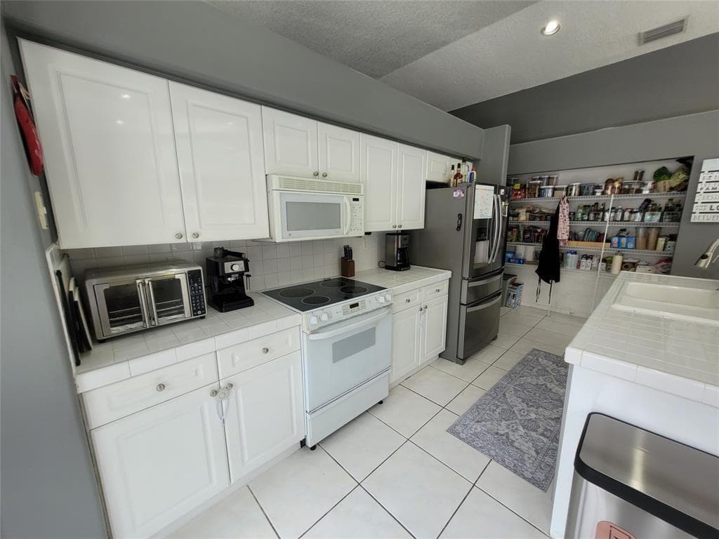 6416 BARTON CREEK Circle, Lake Worth, FL 33463 — zdjęcie 3