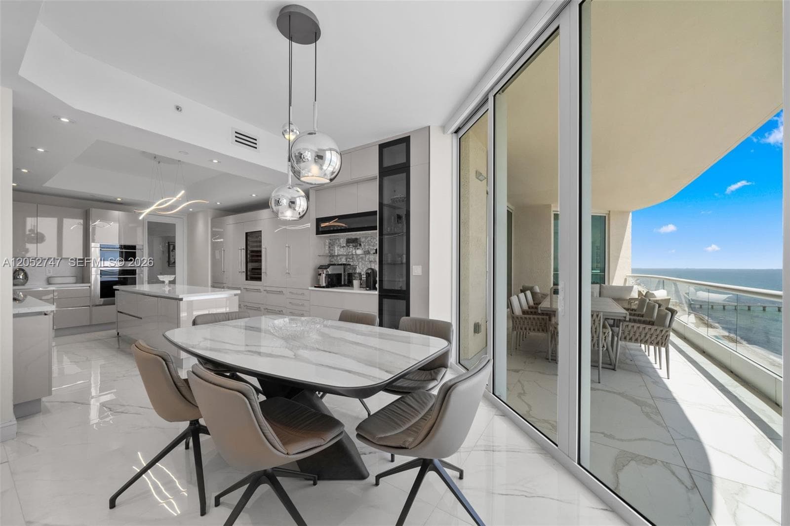 16047 Collins Ave # 1703, Sunny Isles Beach, FL 33160 — zdjęcie 5