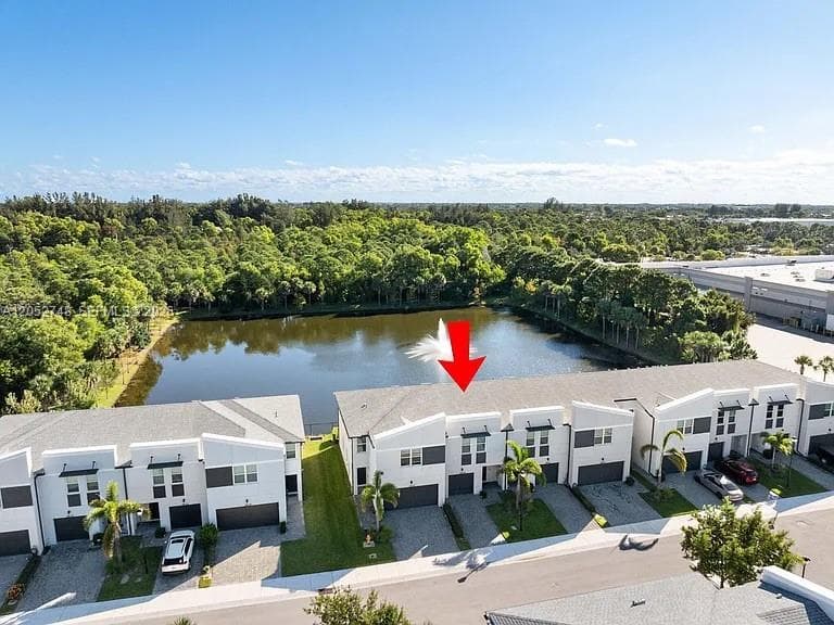 3939 SE Mentmore Ln # 3939, Stuart, FL 34997