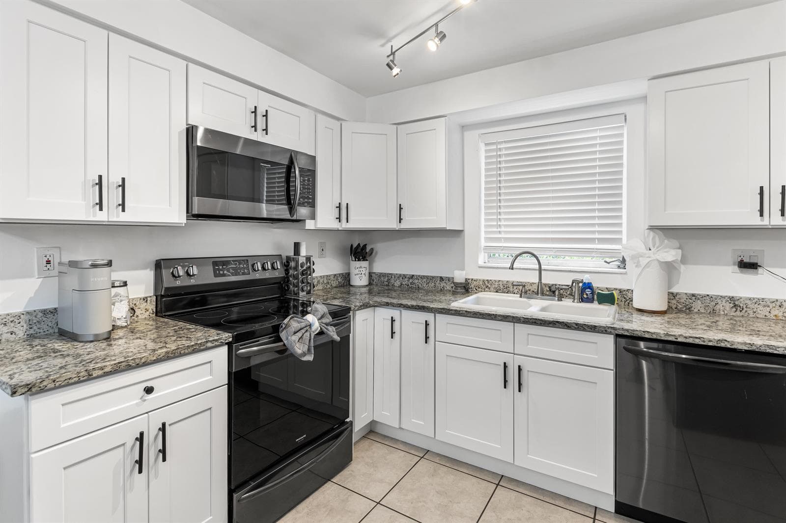 2191 THOMASSON Drive, Naples, FL 34112 — zdjęcie 4