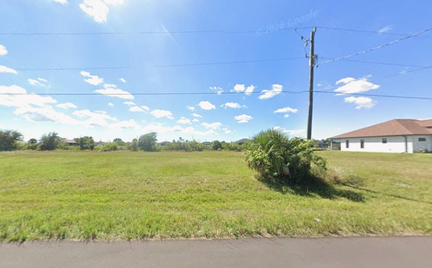 2734 NW 10TH Street, Cape Coral, FL 33993