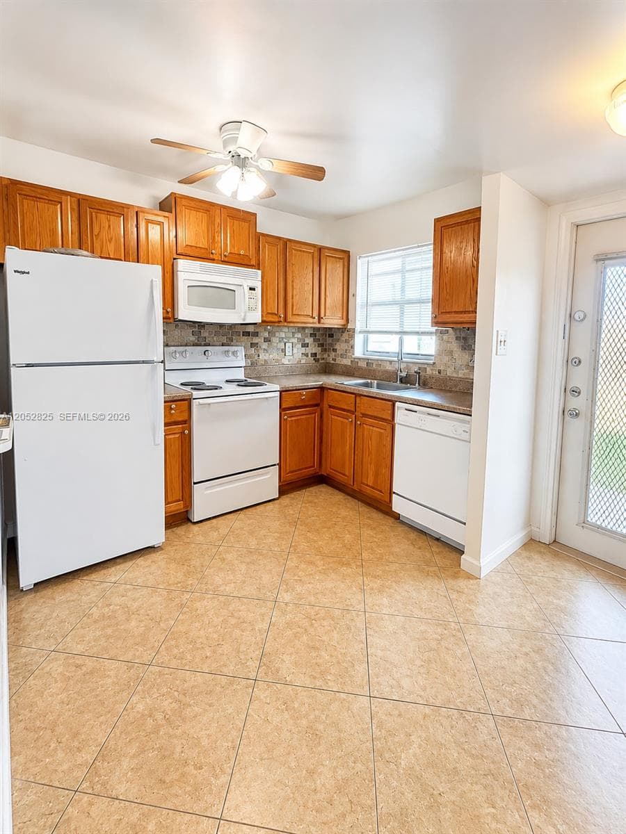 8220 Sunrise Lakes Blvd # 309, Sunrise, FL 33322 — zdjęcie 2