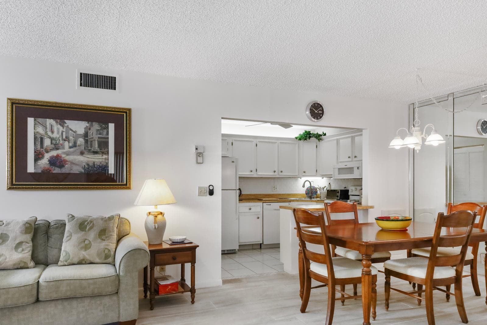 106 Lake Pine Circle # C-1, FL 33463 — zdjęcie 3