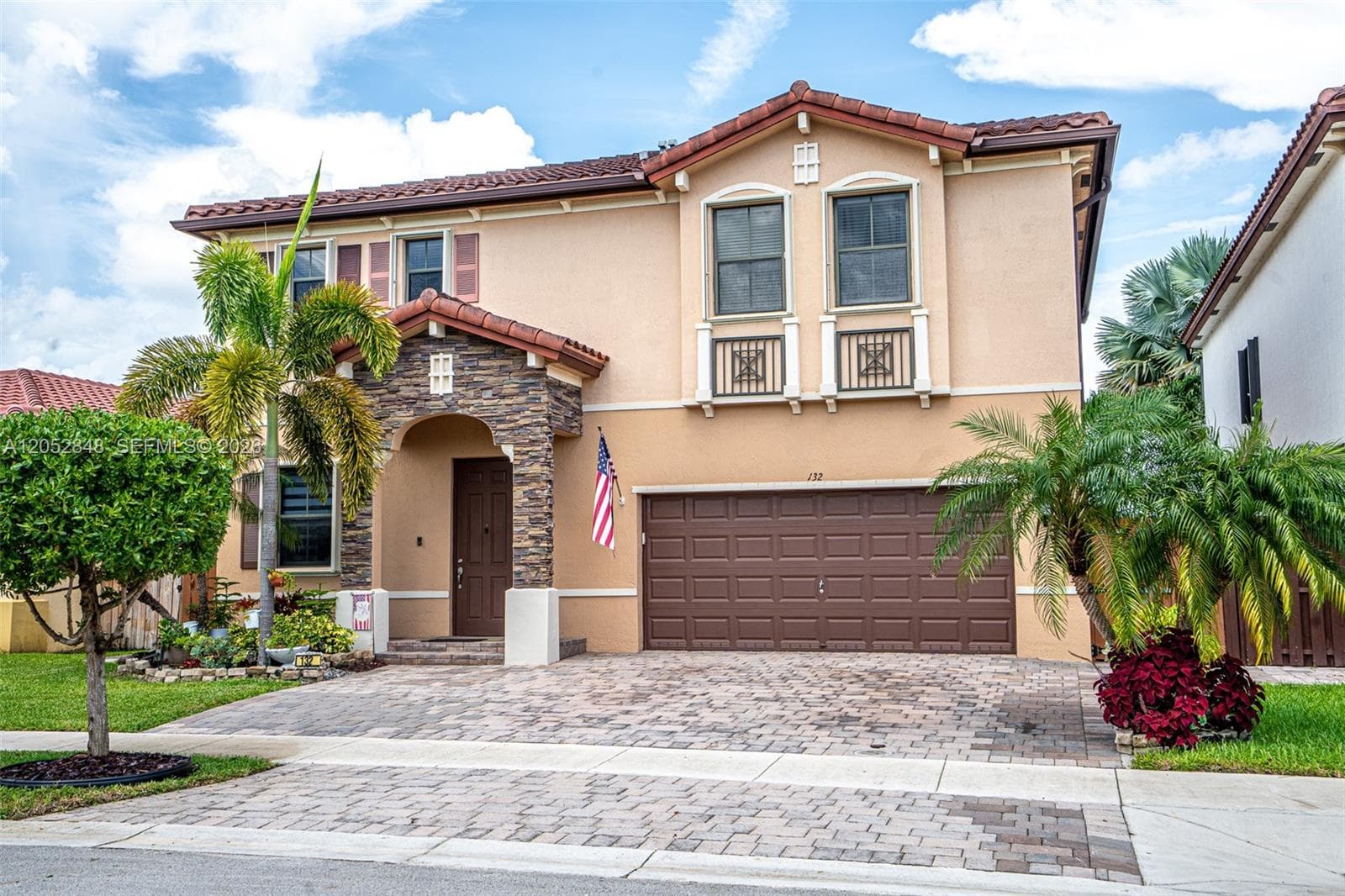 132 NE 26th Ave, Homestead, FL 33033 — zdjęcie 2