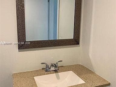10000 NW 80th Ct # 2423, Hialeah Gardens, FL 33016 — zdjęcie 3