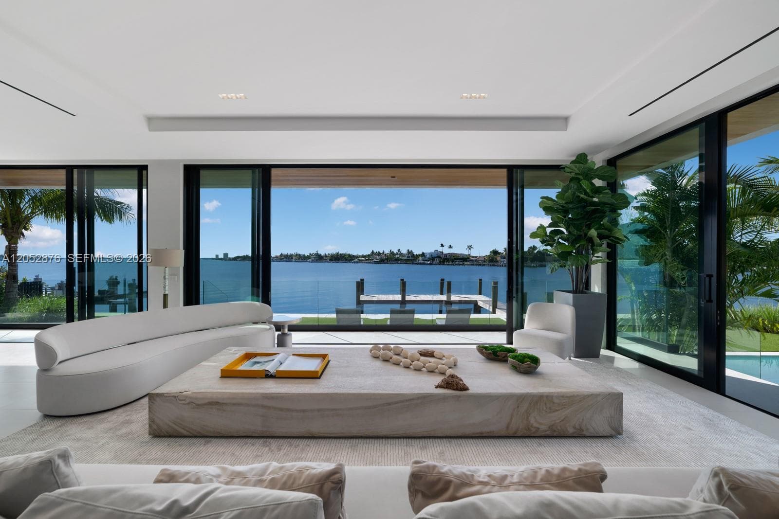 1141 N Biscayne Point Rd, Miami Beach, FL 33141 — zdjęcie 5