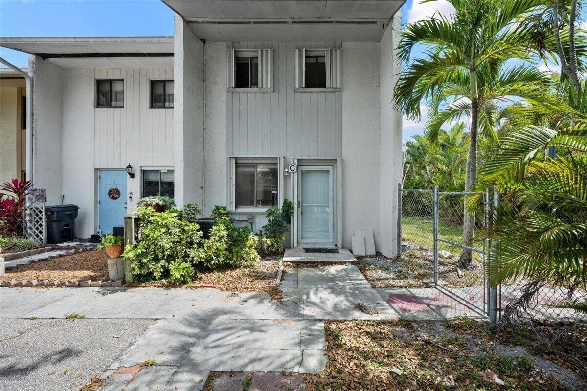 3666 PINEHURST Drive # C, Lake Worth, FL 33467