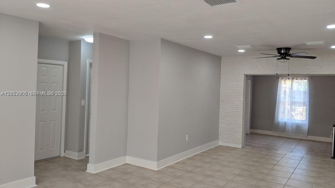 6461 Evans St, Hollywood, FL 33024 — zdjęcie 4