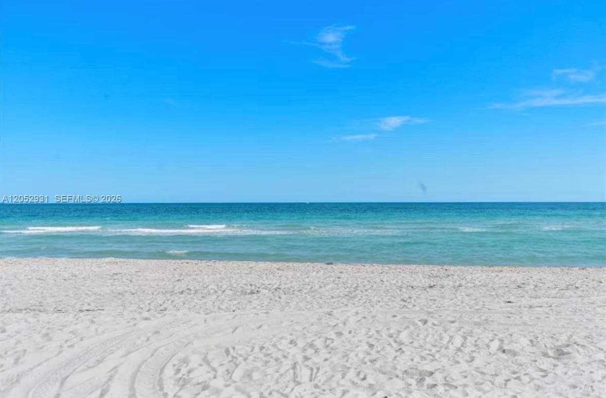 333 Palm St, Hollywood, FL 33019 — zdjęcie 3