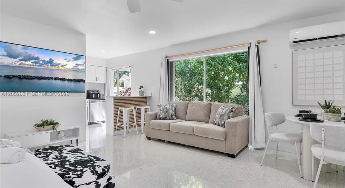 333 Palm St, Hollywood, FL 33019 — zdjęcie 5