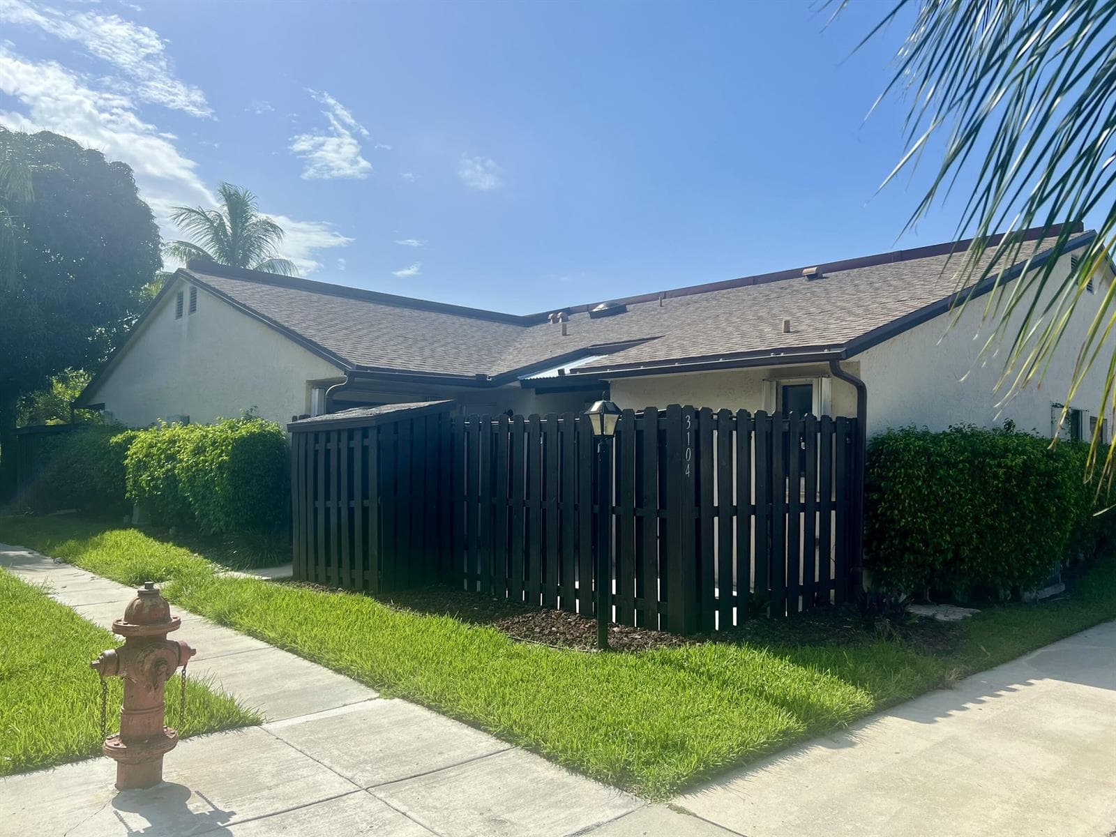 3104 Waterview Circle, Palm Springs, FL 33461