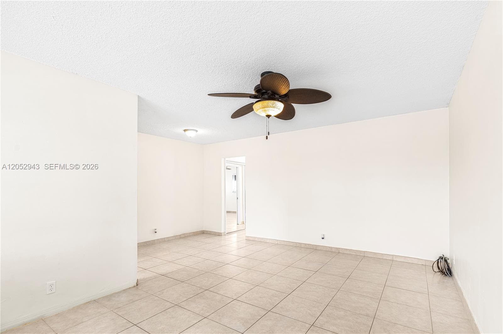 201 NE 14th Ave # 8C, Hallandale Beach, FL 33009 — zdjęcie 4
