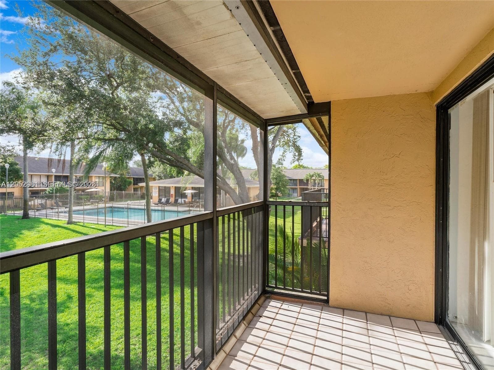 5801 Washington St # 10, Hollywood, FL 33023 — zdjęcie 2