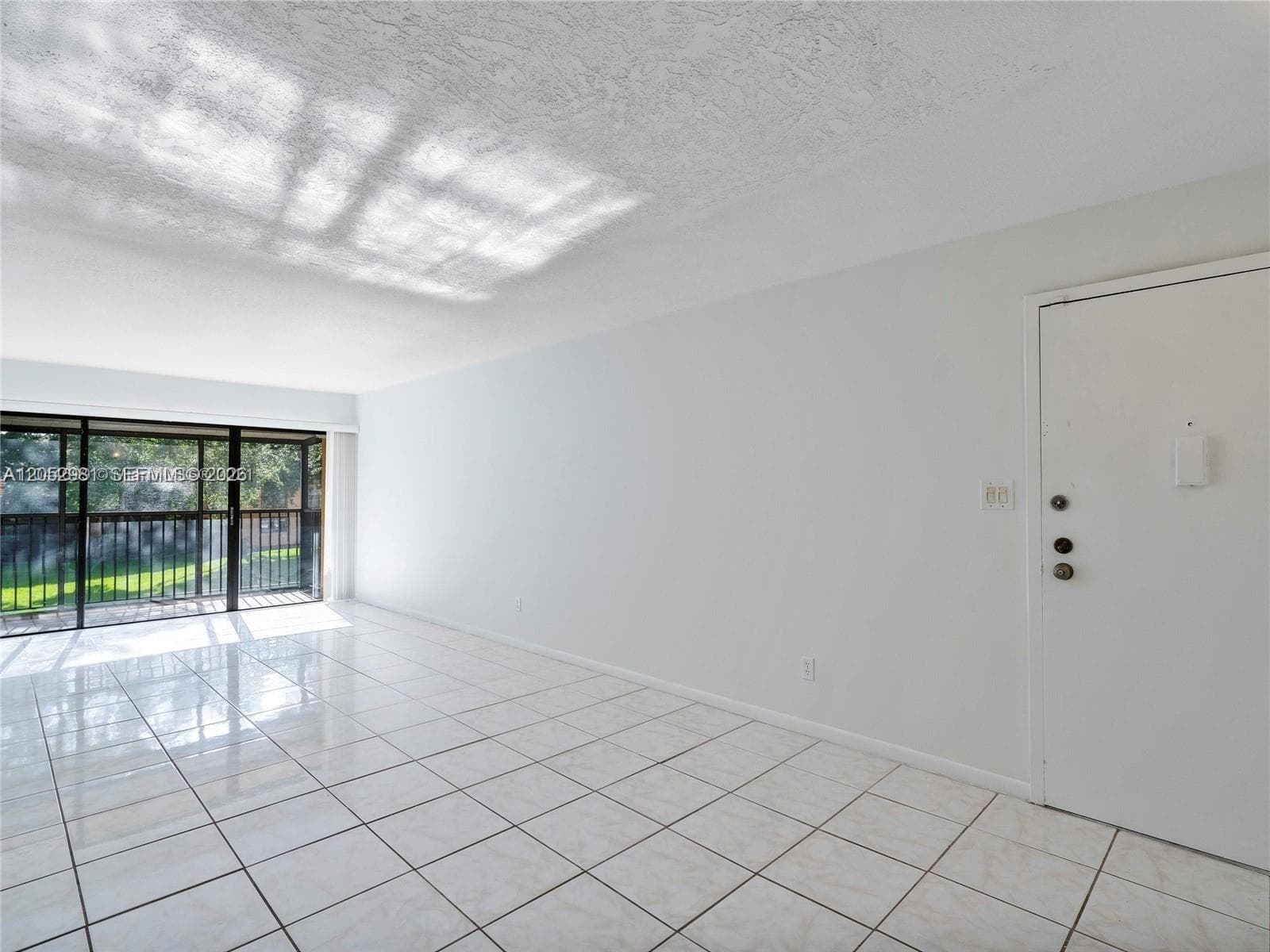 5801 Washington St # 10, Hollywood, FL 33023 — zdjęcie 5