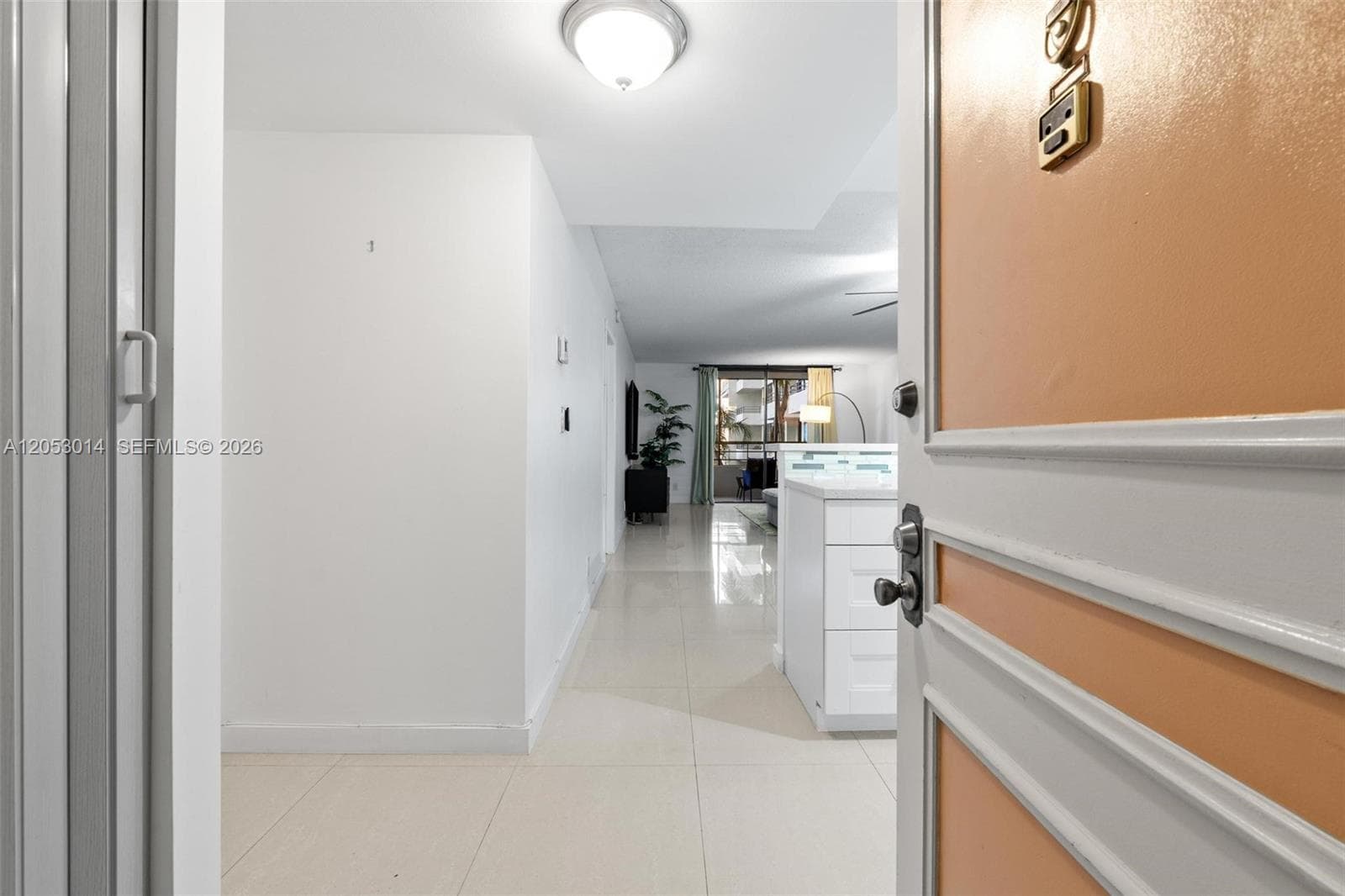 600 Three Islands Blvd # 317, Hallandale Beach, FL 33009 — zdjęcie 2