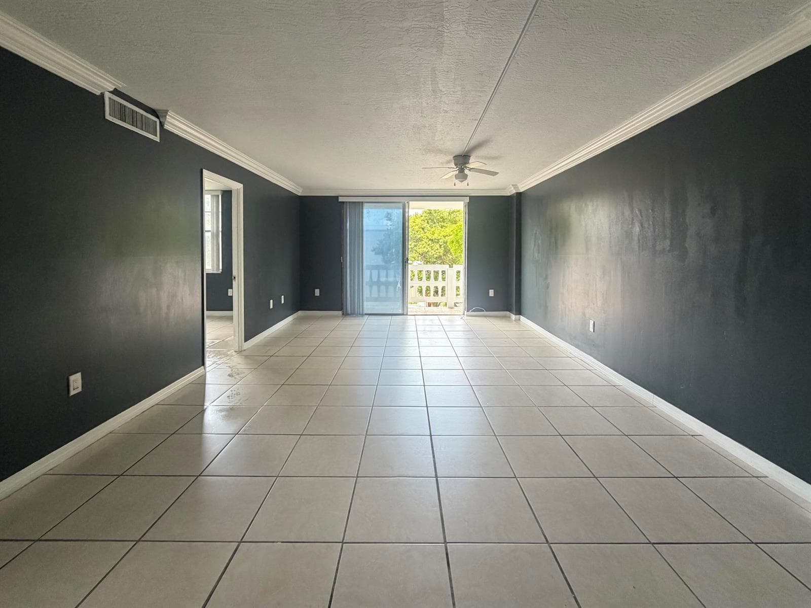 15600 NW 7TH Avenue # 303, Miami, FL 33169 — zdjęcie 4