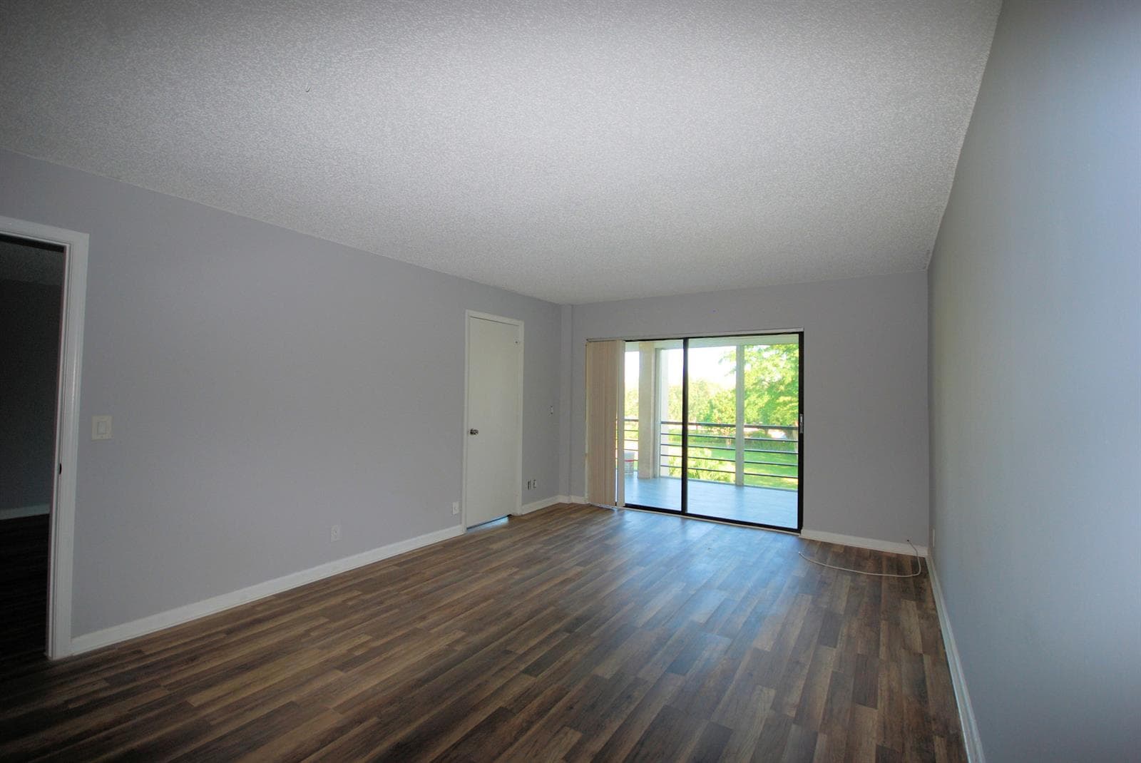 5917 Via Vermilya # 308, Lake Worth, FL 33462 — zdjęcie 4