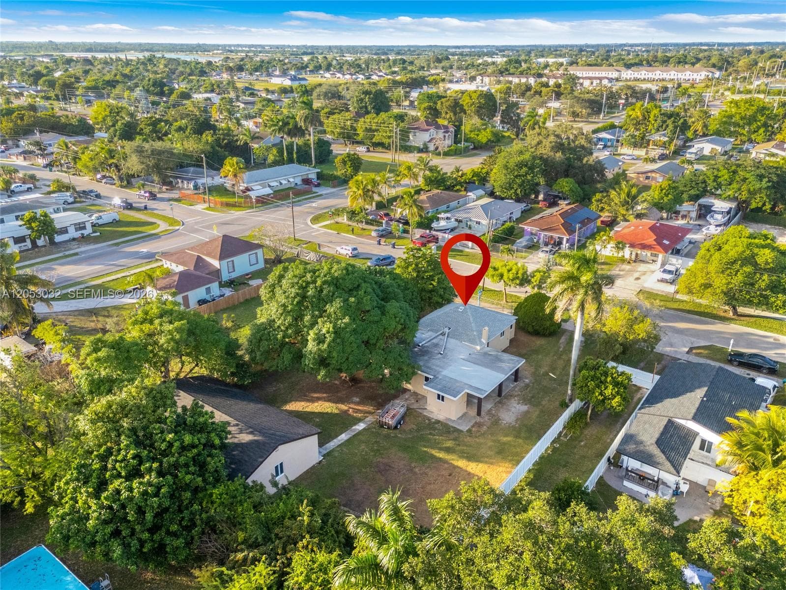 559 NW 2nd St, Florida City, FL 33034 — zdjęcie 2
